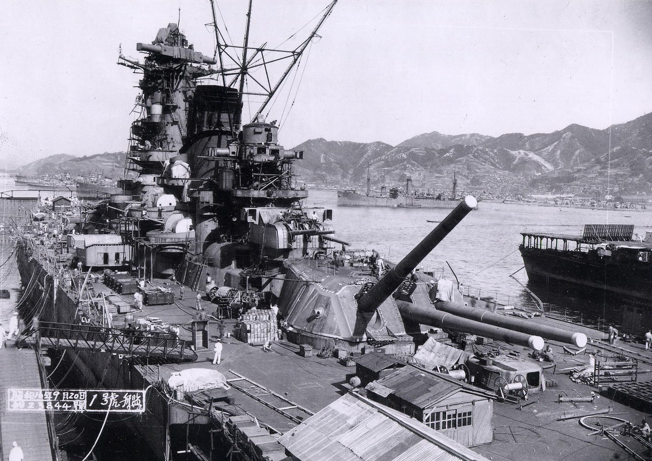 Japanese_battleship_Yamato_fitting_out_at_the_Kure_Naval_Base_Japan_20_September_1941