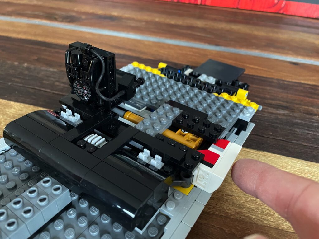 LEGO 10274 Ghostbusters ECTO-1 