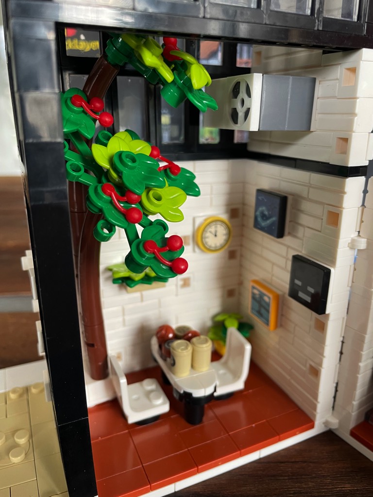 JMBricklayer 21102 Coffee House