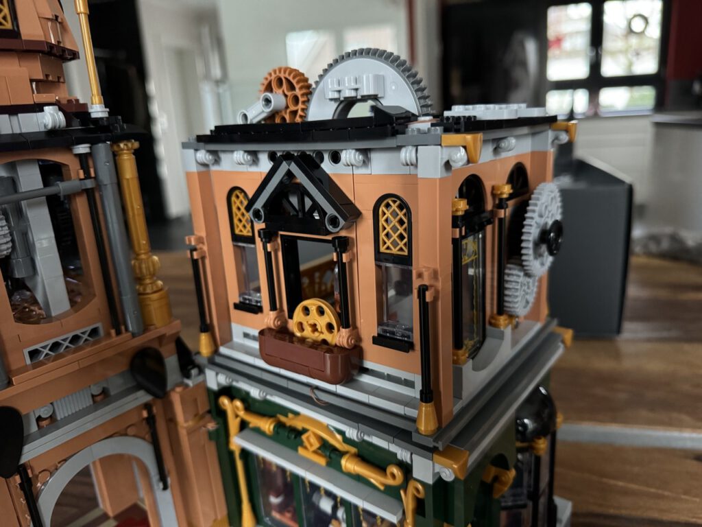Funwhole F9017 Steampunk Trading Center
